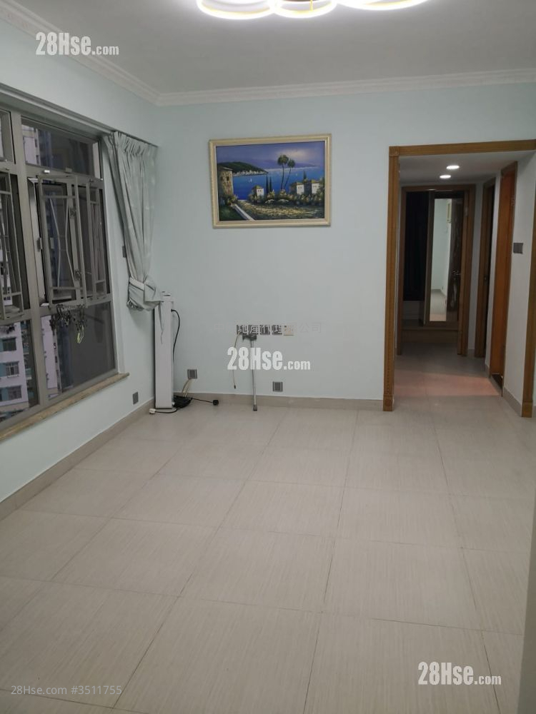 Tsuen Wan Garden Sell 3 Bedrooms , 1 Bathroom 548 ft² ( 50.9 m² )