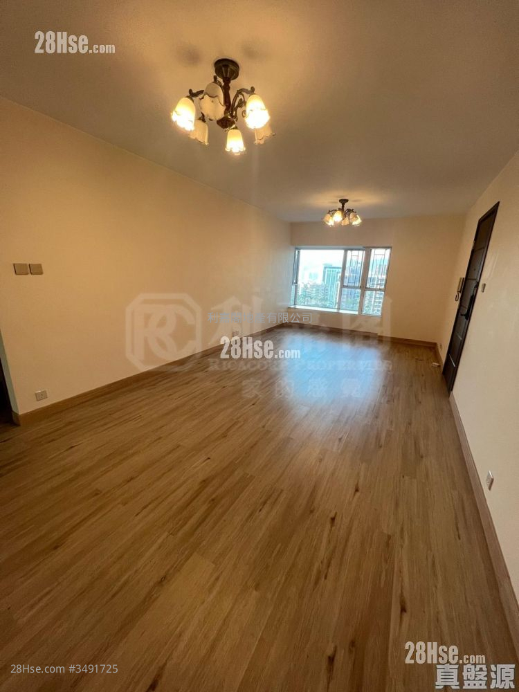 Pacific Palisades Sell 3 Bedrooms , 2 Bathrooms 845 ft² ( 78.5 m² )