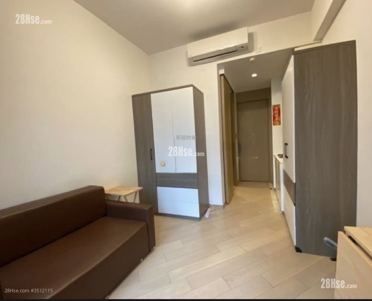 Parker33 Rental Studio , 1 Bathroom 211 ft² ( 19.6 m² )