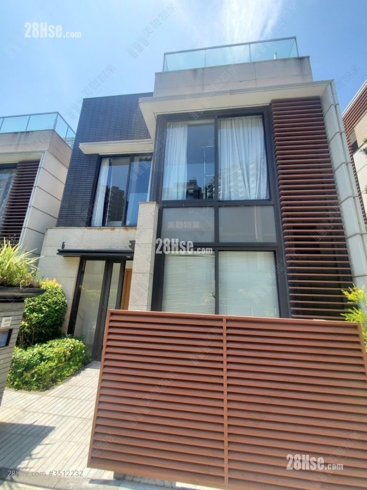 Avignon Sell 3 Bedrooms 2,465 ft² ( 229.0 m² )