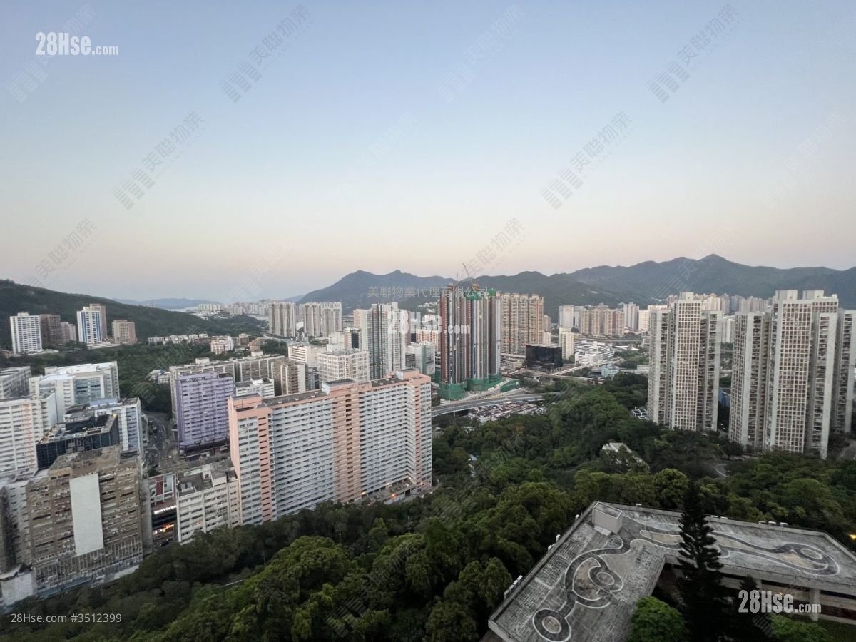 Shatin 33 Sell 3 Bedrooms 1,492 ft² ( 138.6 m² )