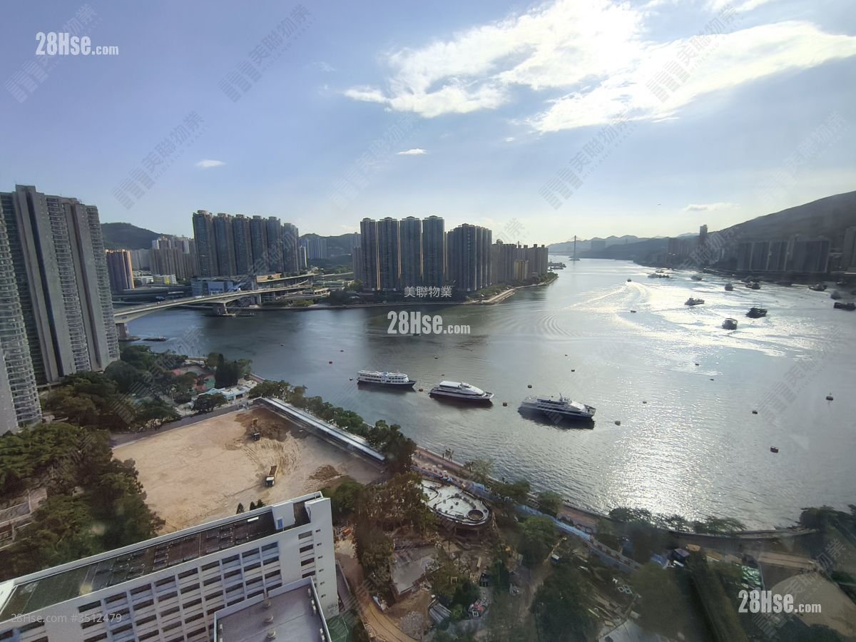 Waterside Plaza Sell 3 Bedrooms 575 ft² ( 53.4 m² )