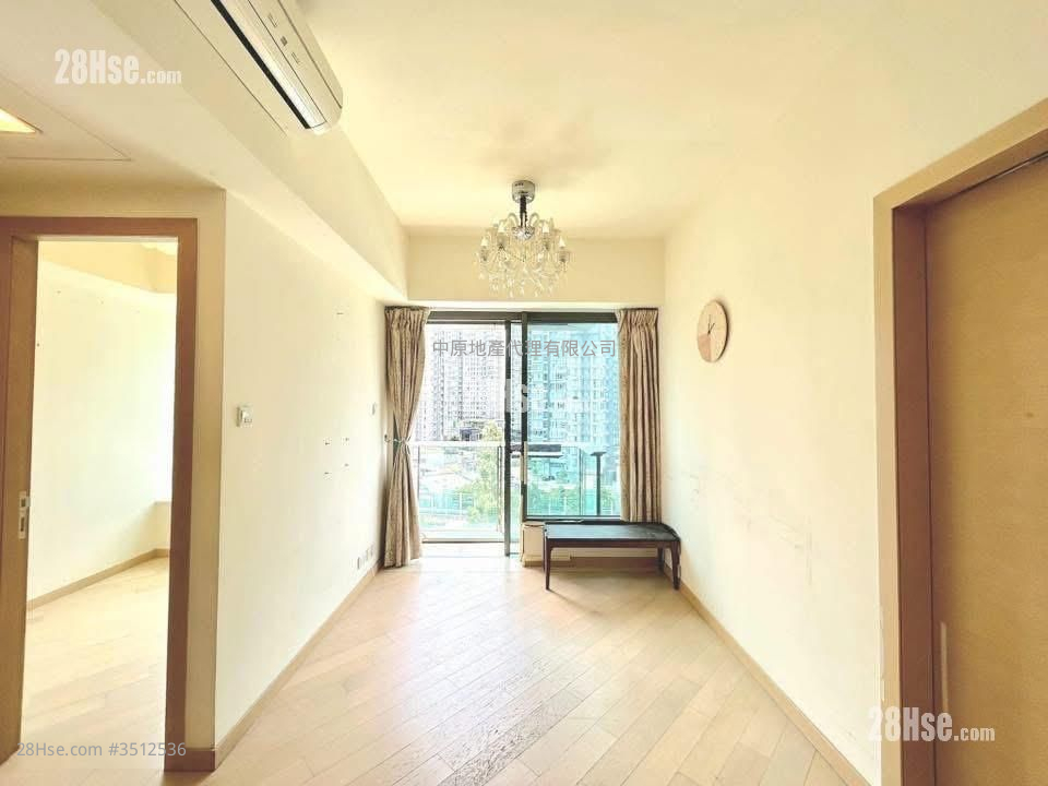 Residence 88 Sell 2 Bedrooms , 1 Bathroom 463 ft² ( 43.0 m² )