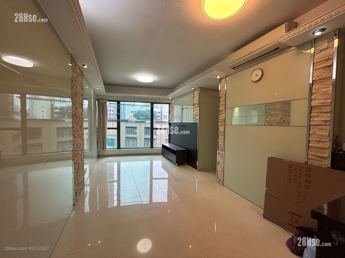 Nerine Cove Sell 2 Bedrooms 524 ft² ( 48.7 m² )