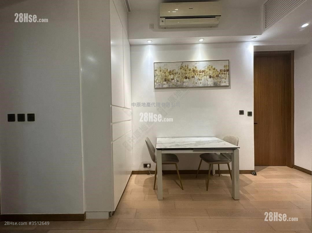 High Park Sell 2 Bedrooms , 1 Bathroom 479 ft² ( 44.5 m² )