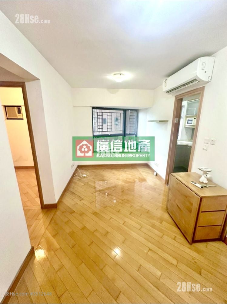 窝打老道8号 租盘 2 房 , 1 浴室 411 平方尺 ( 38.2 平方米 )