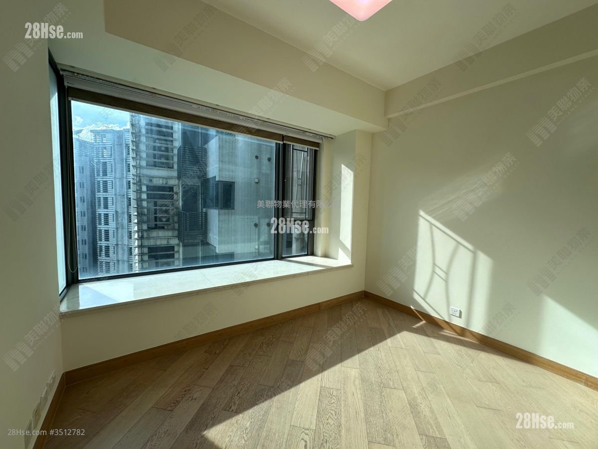 Providence Bay Rental 4 Bedrooms , 3 Bathrooms 1,366 ft² ( 126.9 m² )