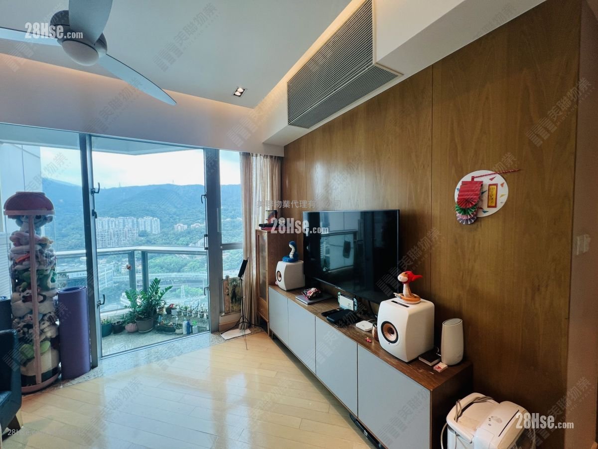 The Riverpark Sell 3 Bedrooms 1,018 ft² ( 94.6 m² )
