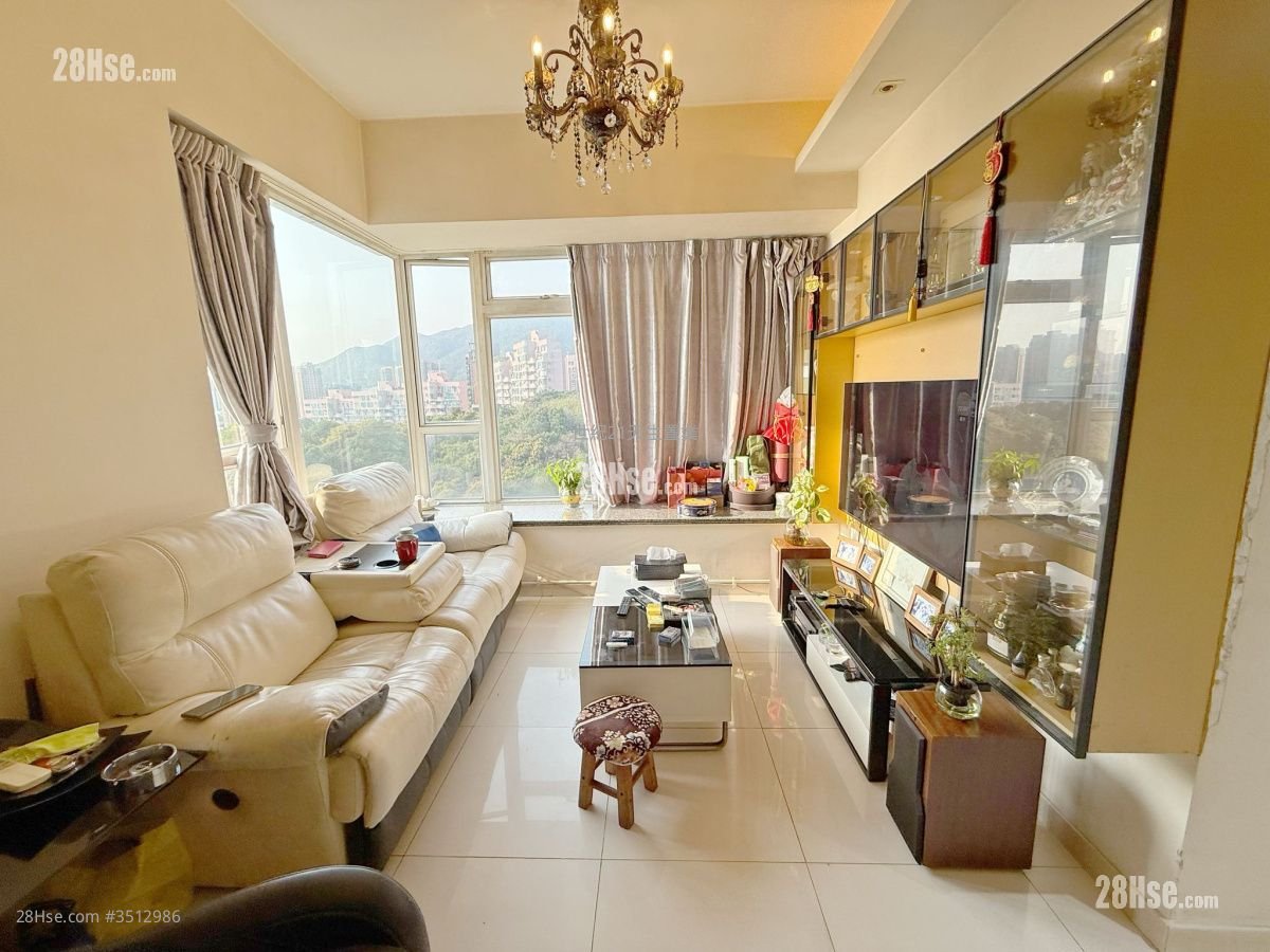 Aqua Blue Sell 2 Bedrooms , 2 Bathrooms 619 ft² ( 57.5 m² )