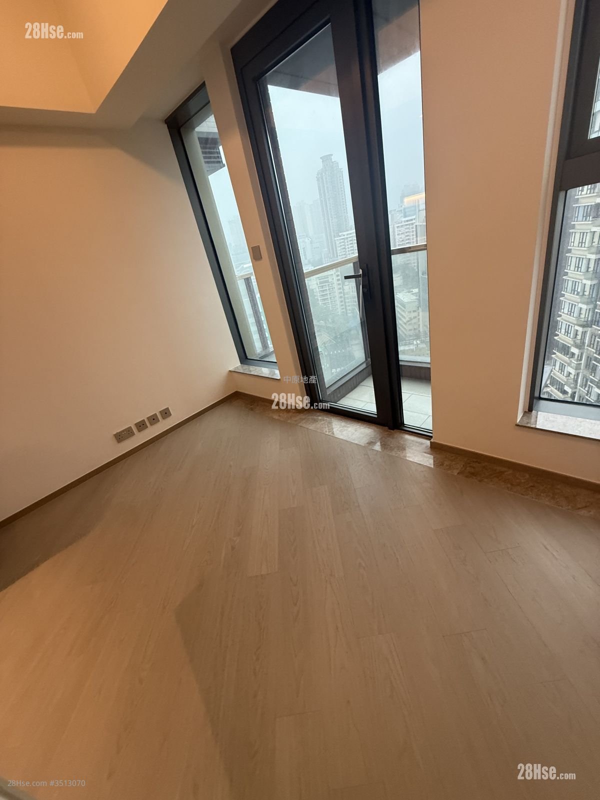Vau Residence Rental 211 ft² ( 19.6 m² )