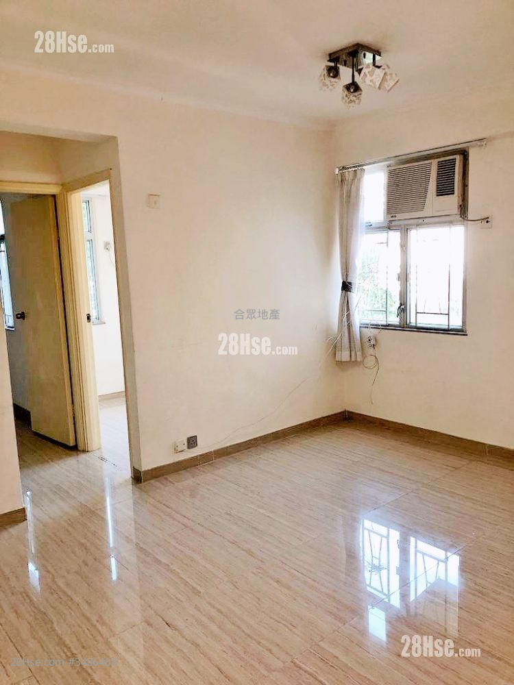 Treasure Garden Rental 400 ft² ( 37.2 m² )