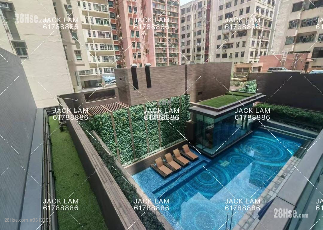 Seven Victory Avenue Sell 2 Bedrooms , 1 Bathroom 353 ft² ( 32.8 m² )