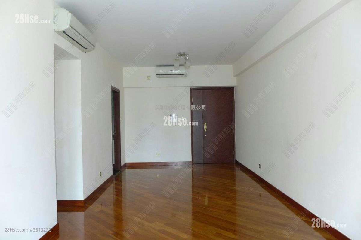 Mount Beacon Rental 3 Bedrooms , 2 Bathrooms 835 ft² ( 77.6 m² )