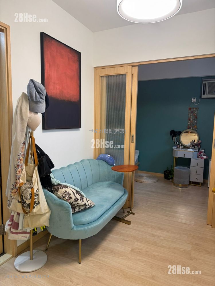 Ching Lin Court Sell 1 Bedroom , 1 Bathroom 323 ft² ( 30.0 m² )