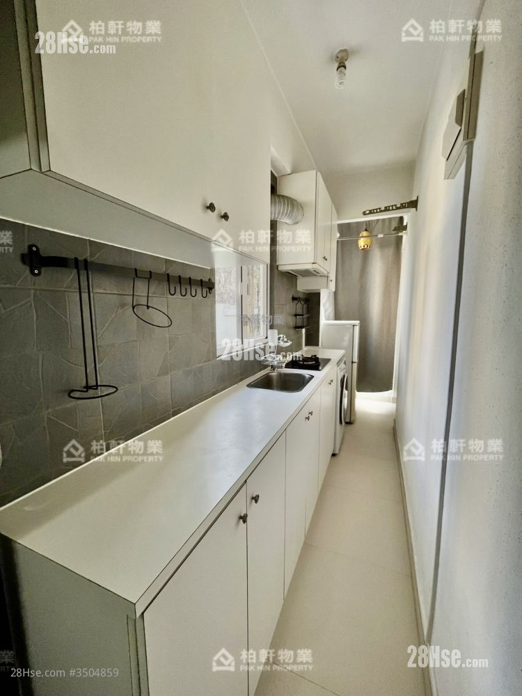 Wai Fong Court Rental Studio , 1 Bathroom 258 ft² ( 24.0 m² )