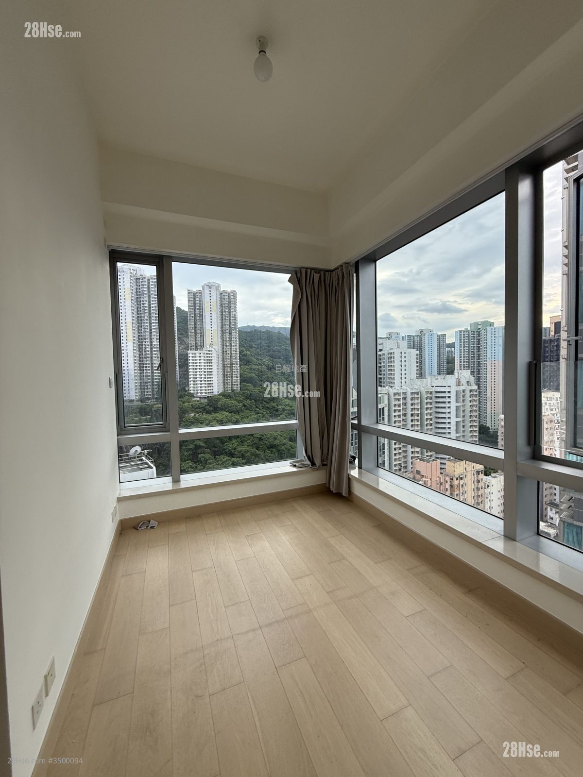 Island Residence Sell 2 Bedrooms , 1 Bathroom 499 ft² ( 46.4 m² )