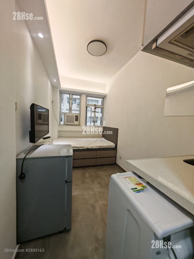 Man Wah Building Rental Studio , 1 Bathroom 160 ft² ( 14.9 m² )