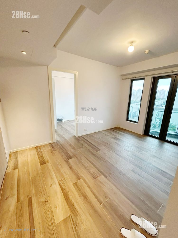 The Carmel Rental 1 Bedroom , 1 Bathroom 368 ft² ( 34.2 m² )