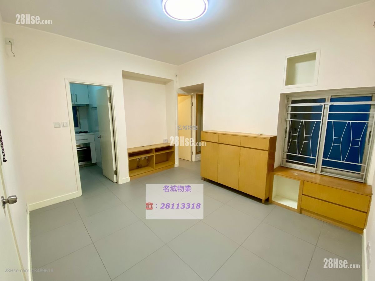 Grand Fortune Mansion Rental 3 Bedrooms , 1 Bathroom 450 ft² ( 41.8 m² )