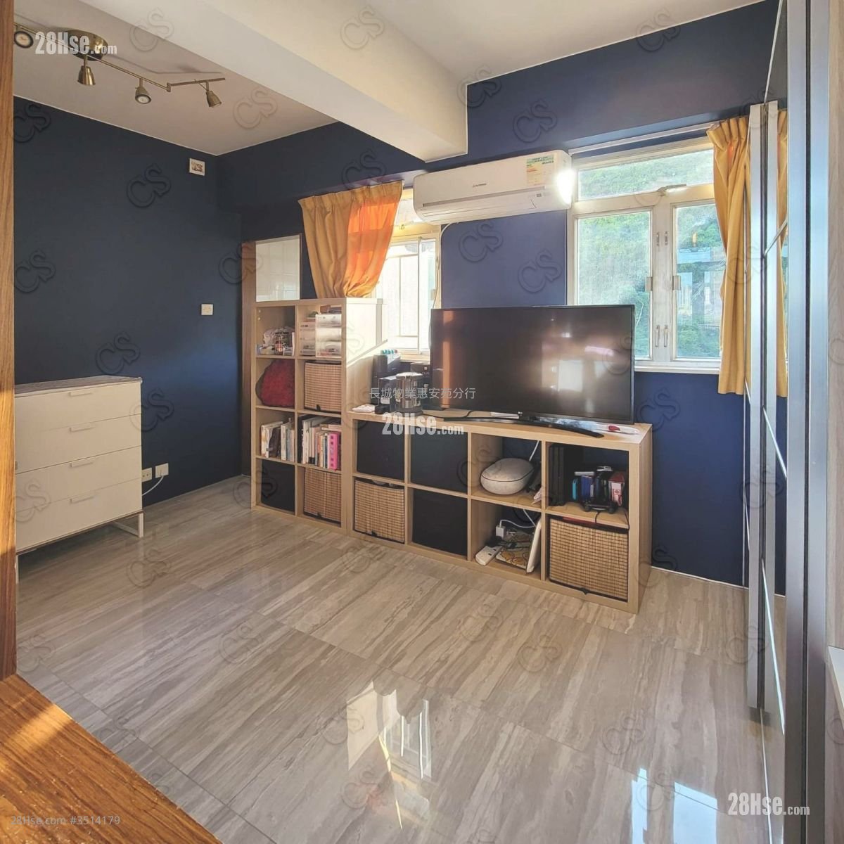 Wai Fong Court Sell Studio , 1 Bathroom 258 ft² ( 24.0 m² )