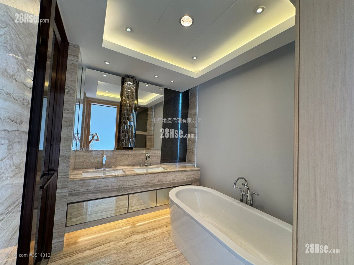Valais Rental 3 Bedrooms , 3 Bathrooms 1,646 ft² ( 152.9 m² )
