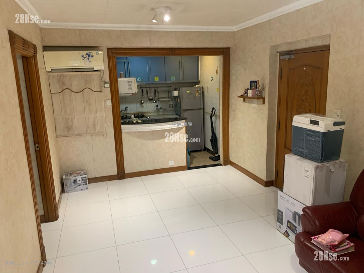 Bayview Garden Sell 3 Bedrooms , 2 Bathrooms 610 ft² ( 56.7 m² )