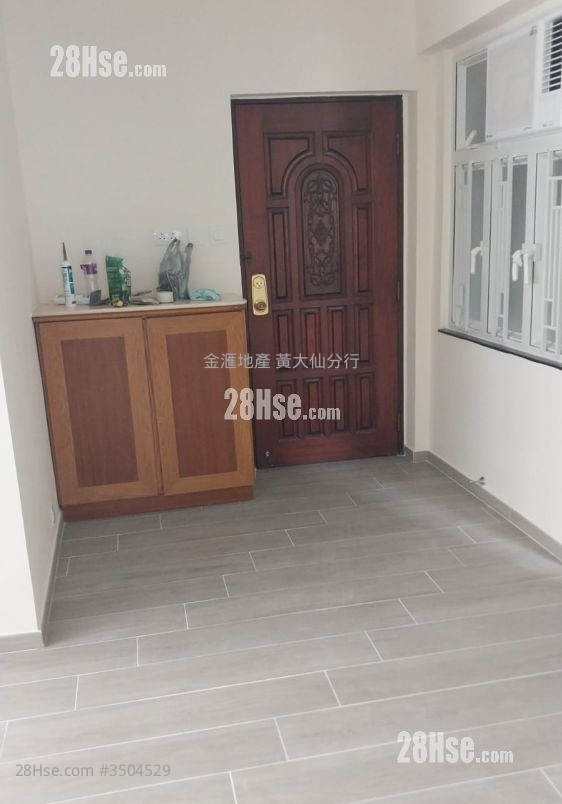 Tropicana Gardens Rental 2 Bedrooms 420 ft² ( 39.0 m² )