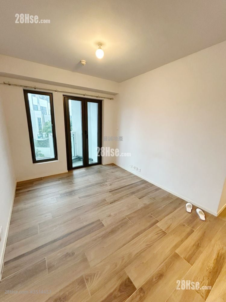 The Carmel Rental 1 Bedroom , 1 Bathroom 368 ft² ( 34.2 m² )