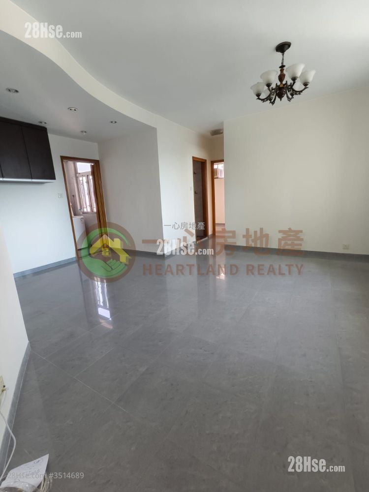 Seaview Garden Rental 582 ft² ( 54.1 m² )