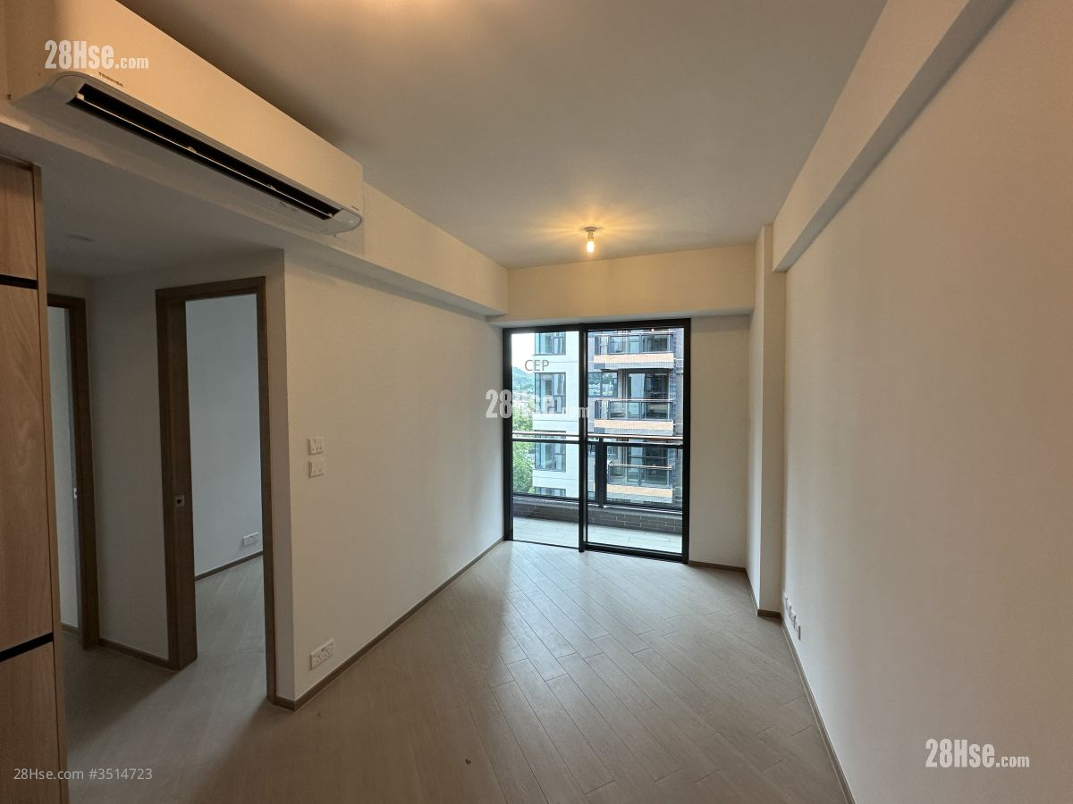 High Park Rental 2 Bedrooms , 1 Bathroom 442 ft² ( 41.1 m² )