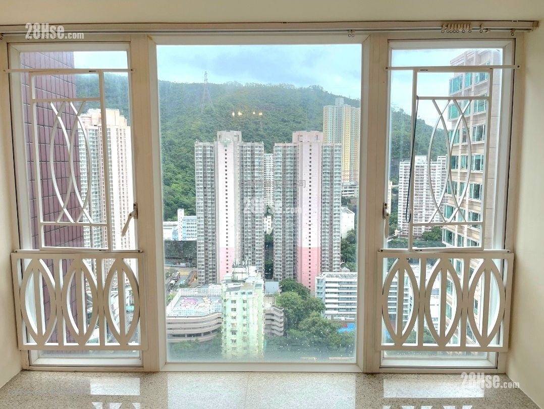 The Apex Rental 2 Bedrooms , 1 Bathroom 470 ft² ( 43.7 m² )