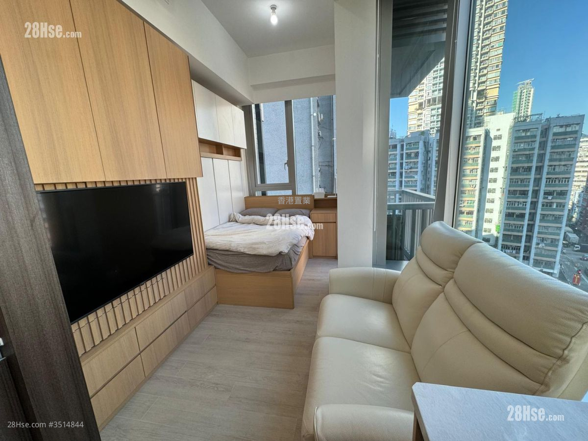 L Living 23 Sell 277 ft² ( 25.7 m² )