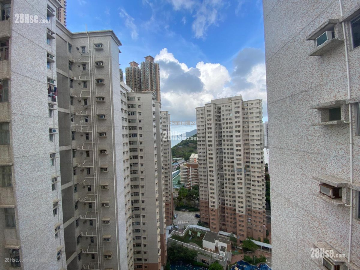 Harmony Garden Rental 2 Bedrooms , 1 Bathroom 484 ft² ( 45.0 m² )