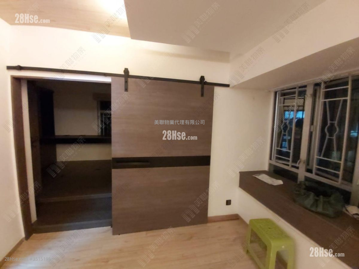 Tsuen King Garden Sell 2 Bedrooms 380 ft² ( 35.3 m² )