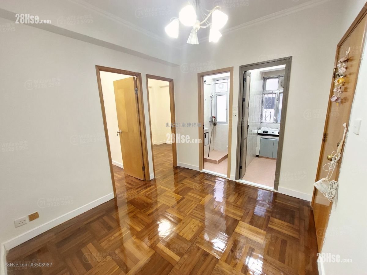 Kay Pont Building Rental 2 Bedrooms , 1 Bathroom 280 ft² ( 26.0 m² )