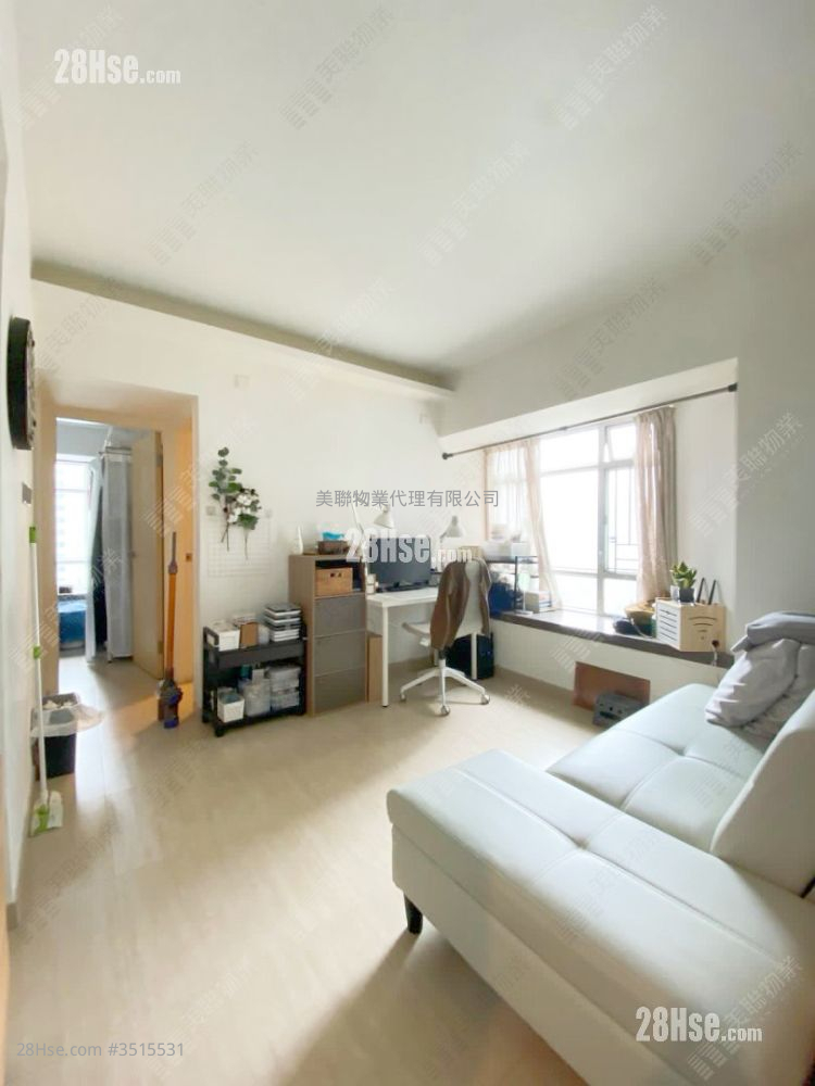 Flora Plaza Sell 2 Bedrooms 370 ft² ( 34.4 m² )