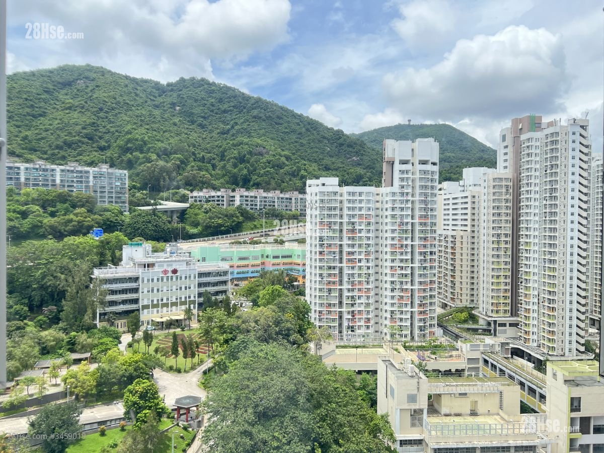 Hong Fai Building Rental 2 Bedrooms , 1 Bathroom 280 ft² ( 26.0 m² )