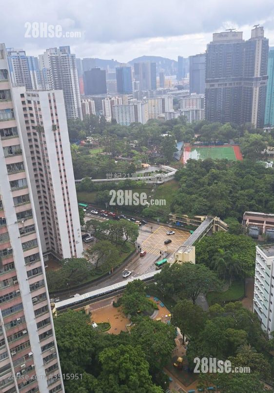 Choi Fung Court Sell 3 Bedrooms 597 ft² ( 55.5 m² )