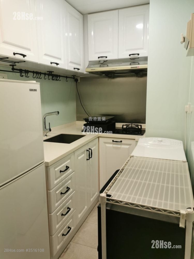 Amoy Gardens Rental 2 Bedrooms , 1 Bathroom 356 ft² ( 33.1 m² )