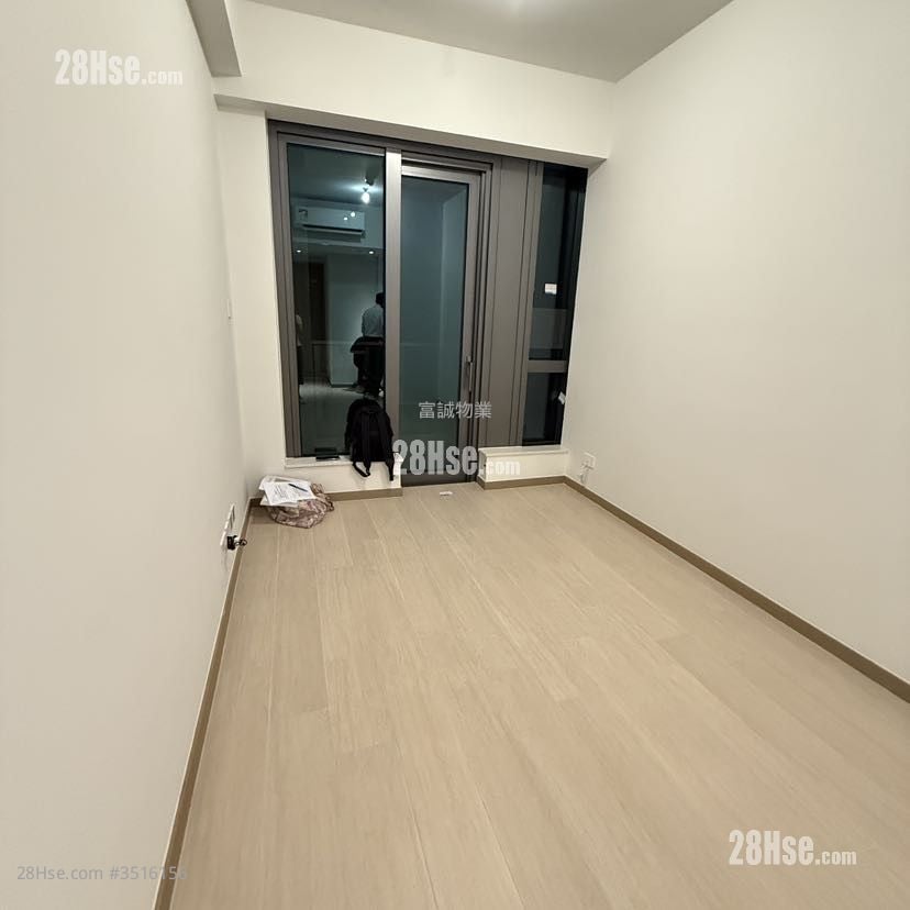 Chill Residence Rental Studio , 1 Bathroom 262 ft² ( 24.3 m² )