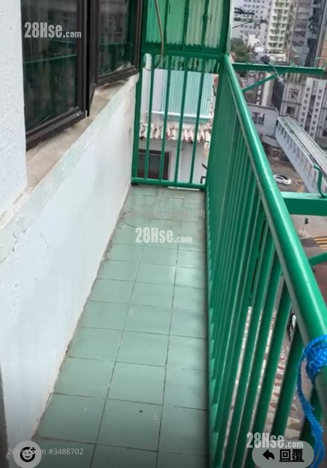 Chung On Building Rental 4 Bedrooms , 1 Bathroom 523 ft² ( 48.6 m² )