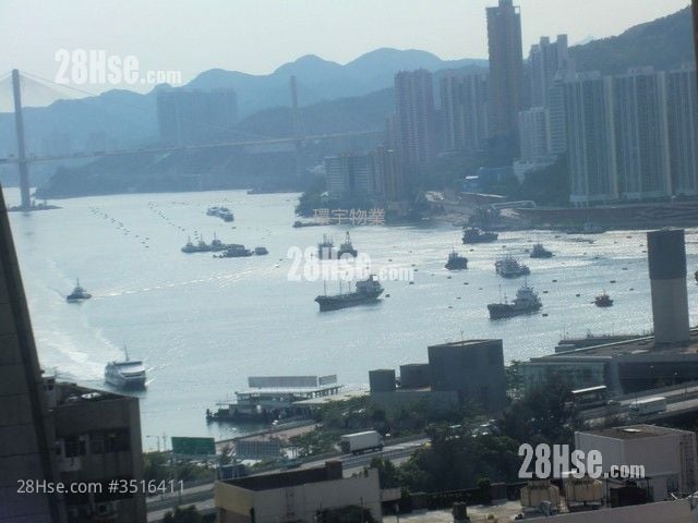 H Cube Rental 1 Bedroom , 1 Bathroom 305 ft² ( 28.3 m² )