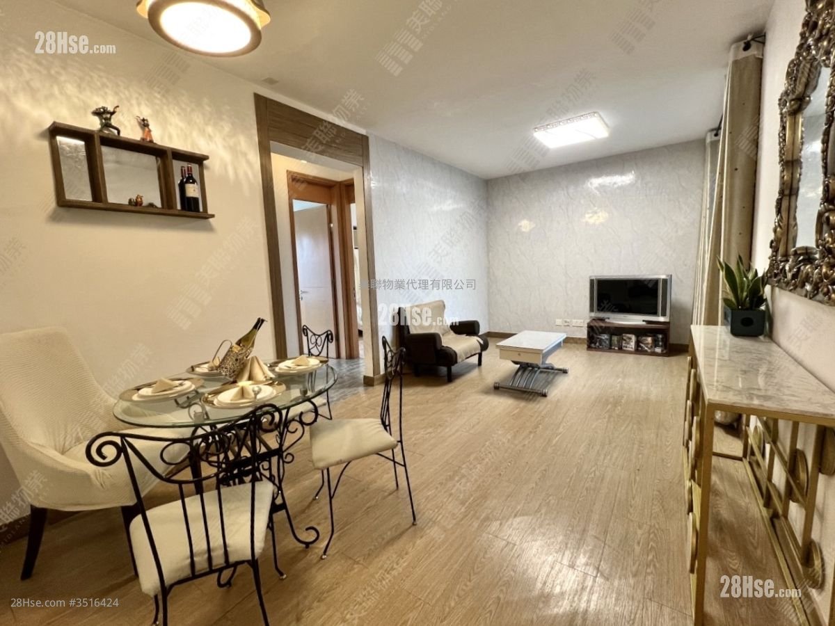 The Long Beach Sell 2 Bedrooms , 1 Bathroom 551 ft² ( 51.2 m² )