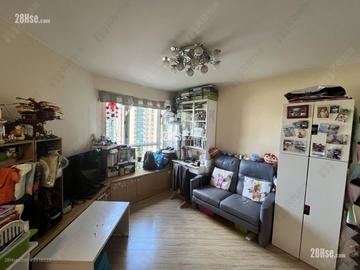 Bel Air Heights Sell 2 Bedrooms 449 ft² ( 41.7 m² )