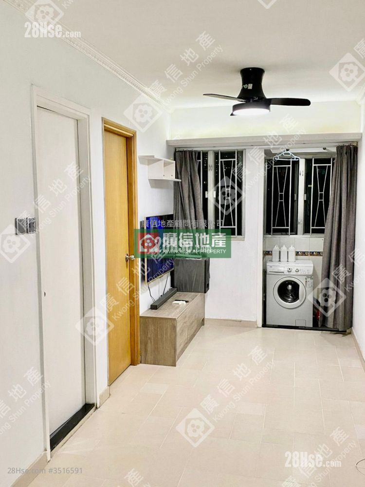 Haven Mansion Rental 2 Bedrooms , 1 Bathroom 343 ft² ( 31.9 m² )