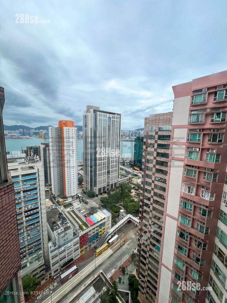 Island Place Rental 3 Bedrooms , 2 Bathrooms 788 ft² ( 73.2 m² )