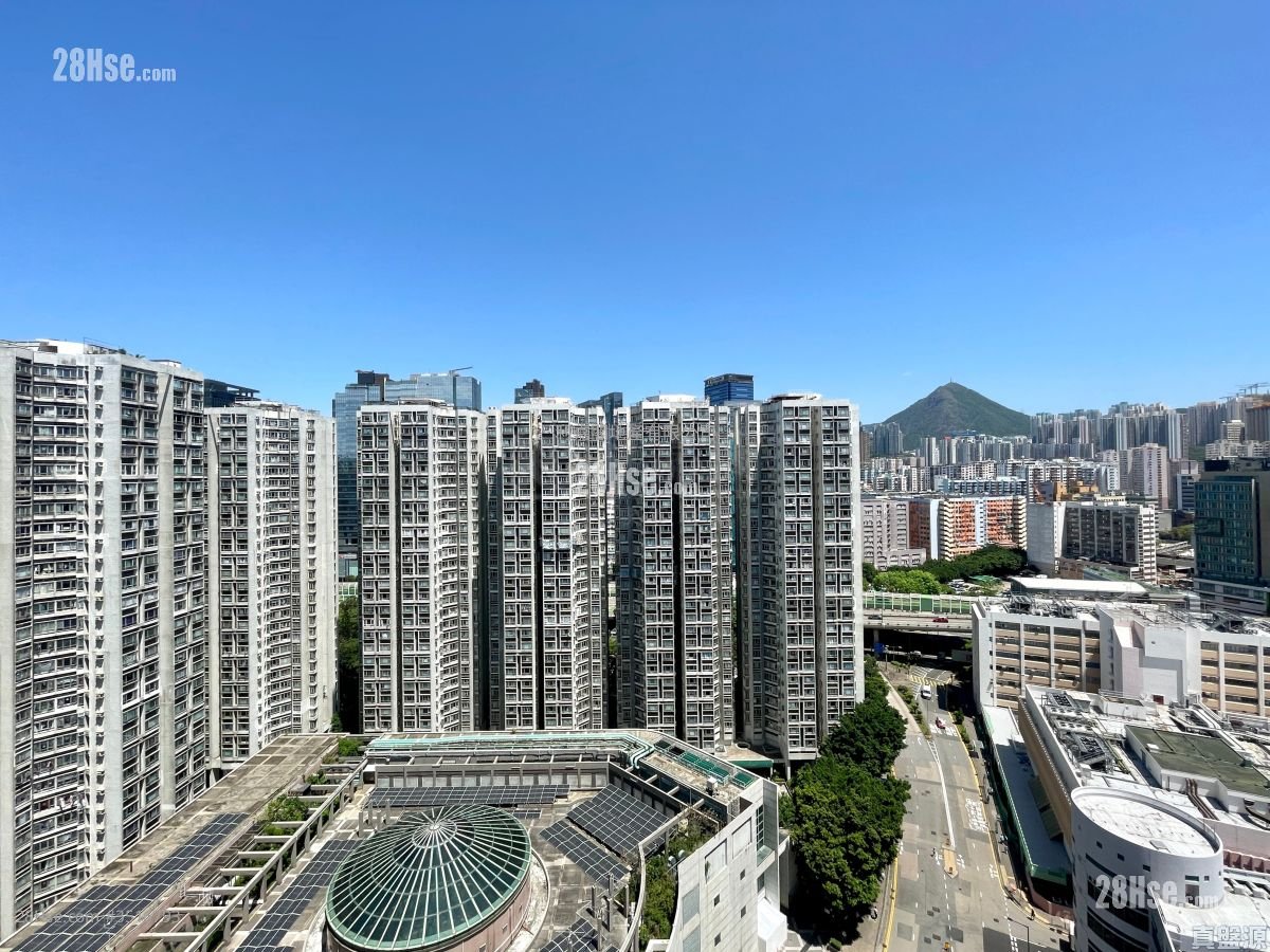 Laguna City Sell 3 Bedrooms , 2 Bathrooms 687 ft² ( 63.8 m² )