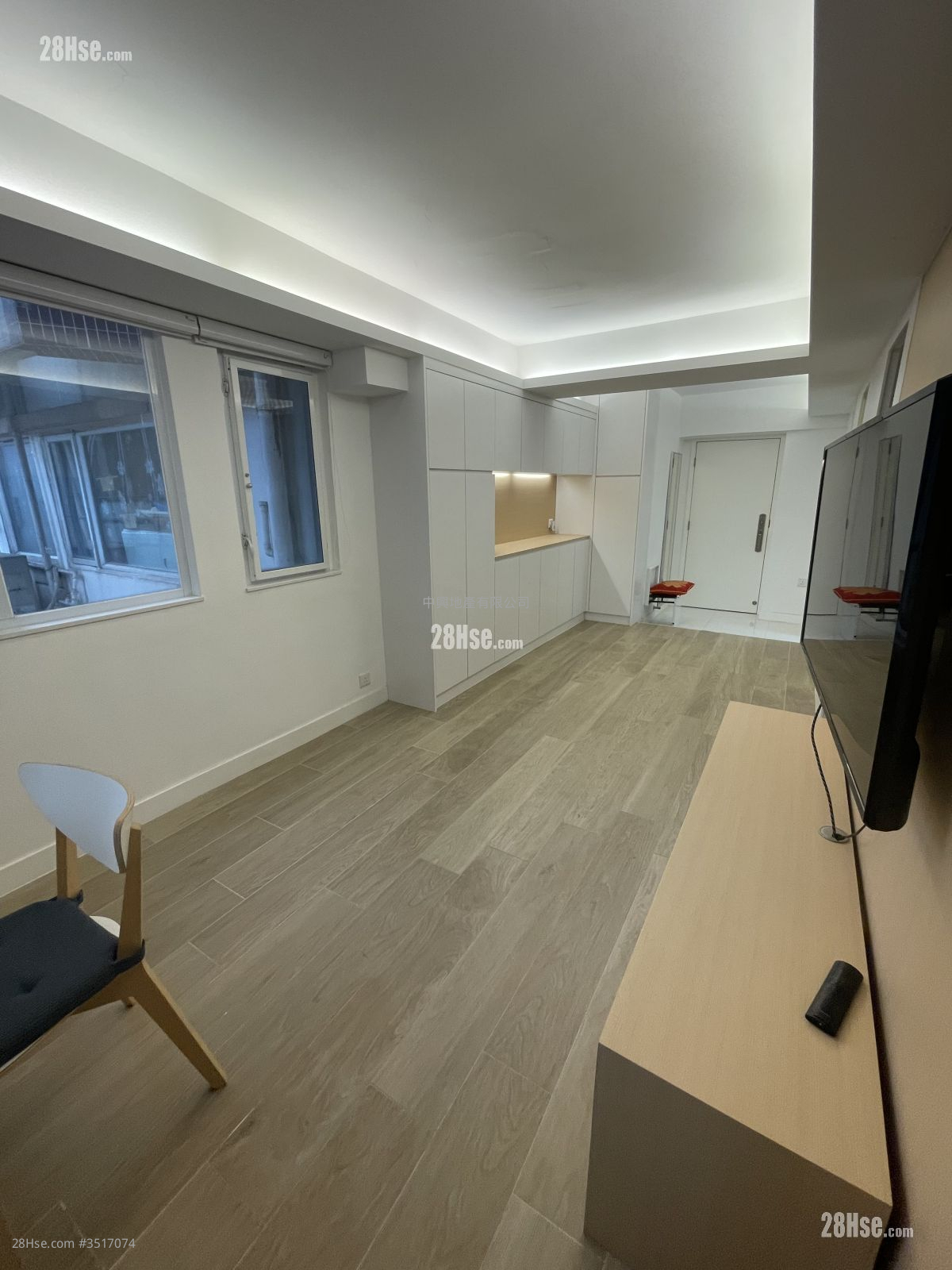 Wing Fat Mansion Sell 2 Bedrooms , 1 Bathroom 404 ft² ( 37.5 m² )