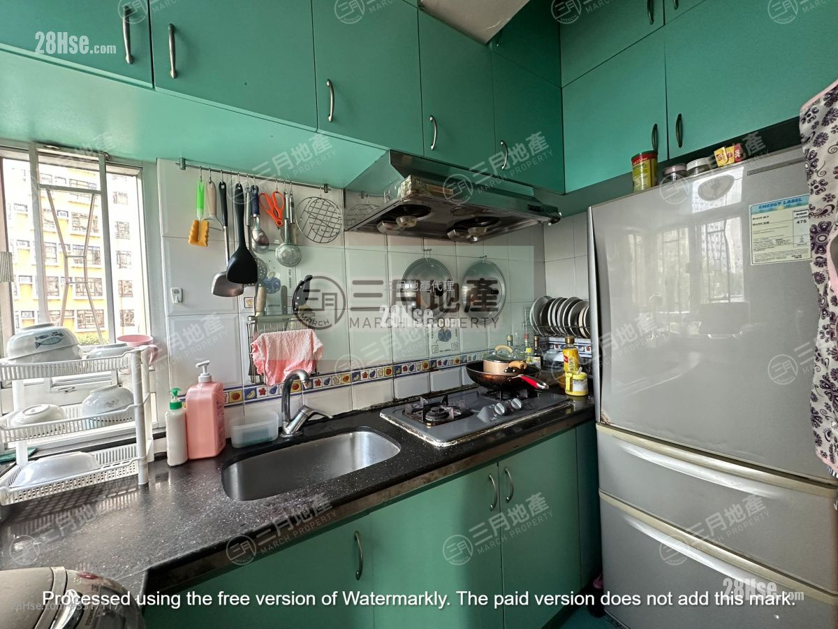 Cheong Yiu Building Sell 3 Bedrooms , 1 Bathroom 461 ft² ( 42.8 m² )