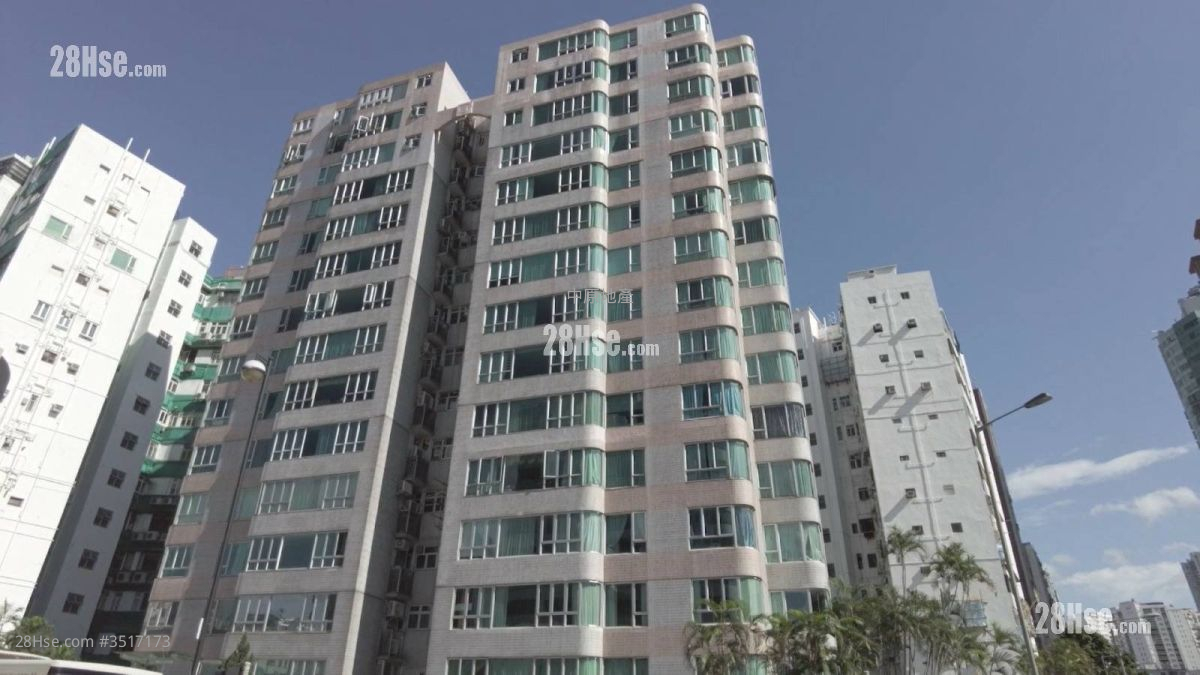 海伦苑 售盘 3 房 1,049 平方尺 ( 97.5 平方米 )